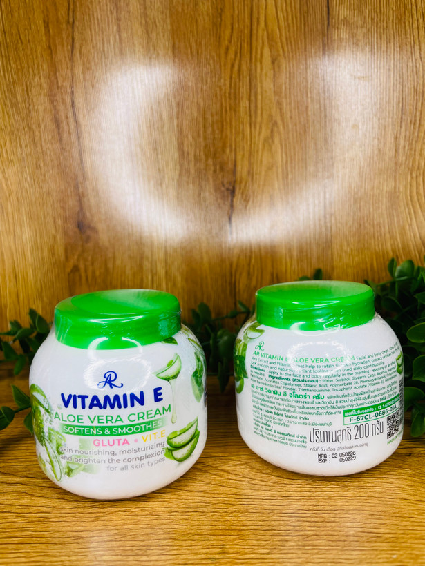 آبرسان روشن کننده صورت و بدن آلوورا ARگلوتاتیون+ویتامین ای تایلندی VITAMIN E ALOE VERA CREAM AR اورجینال