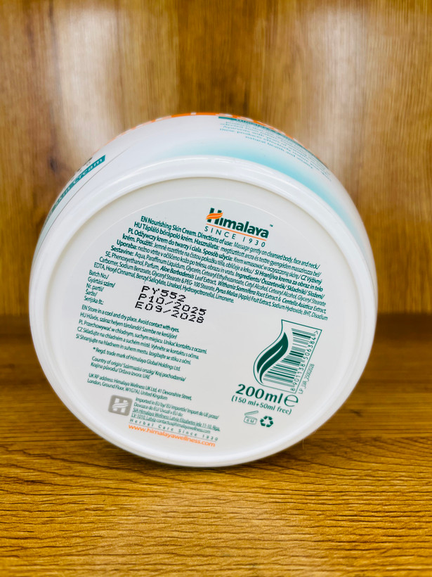 کرم مرطوب کننده هيماليا Himalayaاصل هندی حجم 200ml