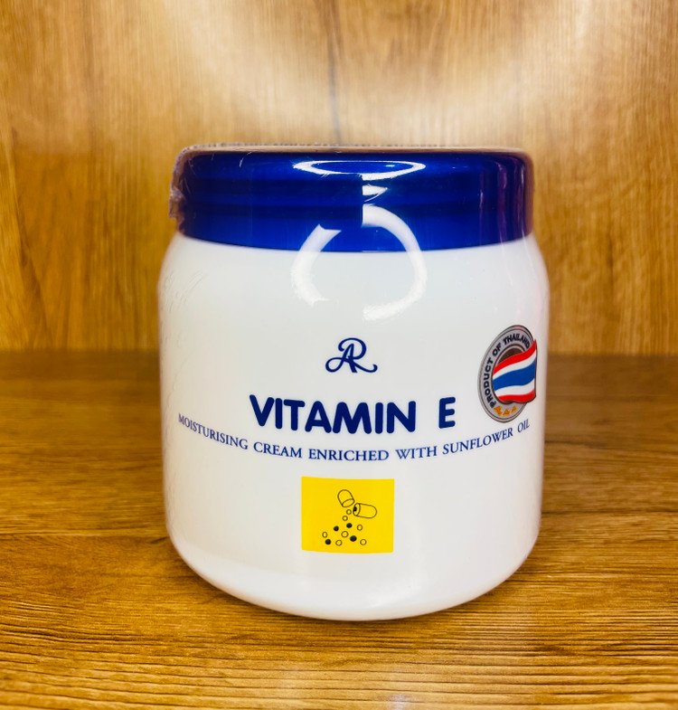 کرم سفید کننده و آبرسان تایلندی ویتامینE حجم 500ml برند ARشرکت ARcosmo